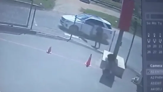 Watch: Feared Umzinto Taxi Boss Bongani “Steh” Mnguni Gunned Down at Local Garage